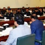 لاھور:میری زاتی گھڑی تھی میں بیچوں یاجومرضی کروں :عمراں خاں